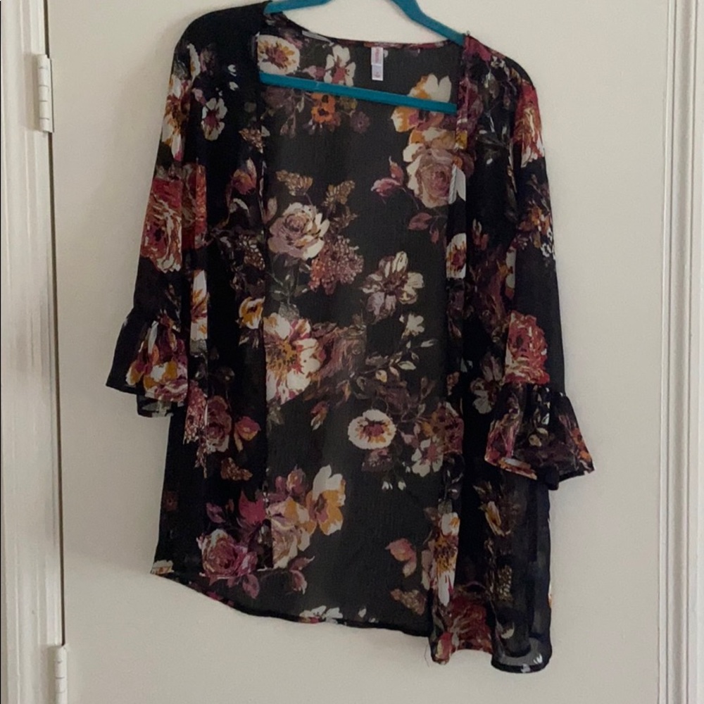 Floral sheer cardigan